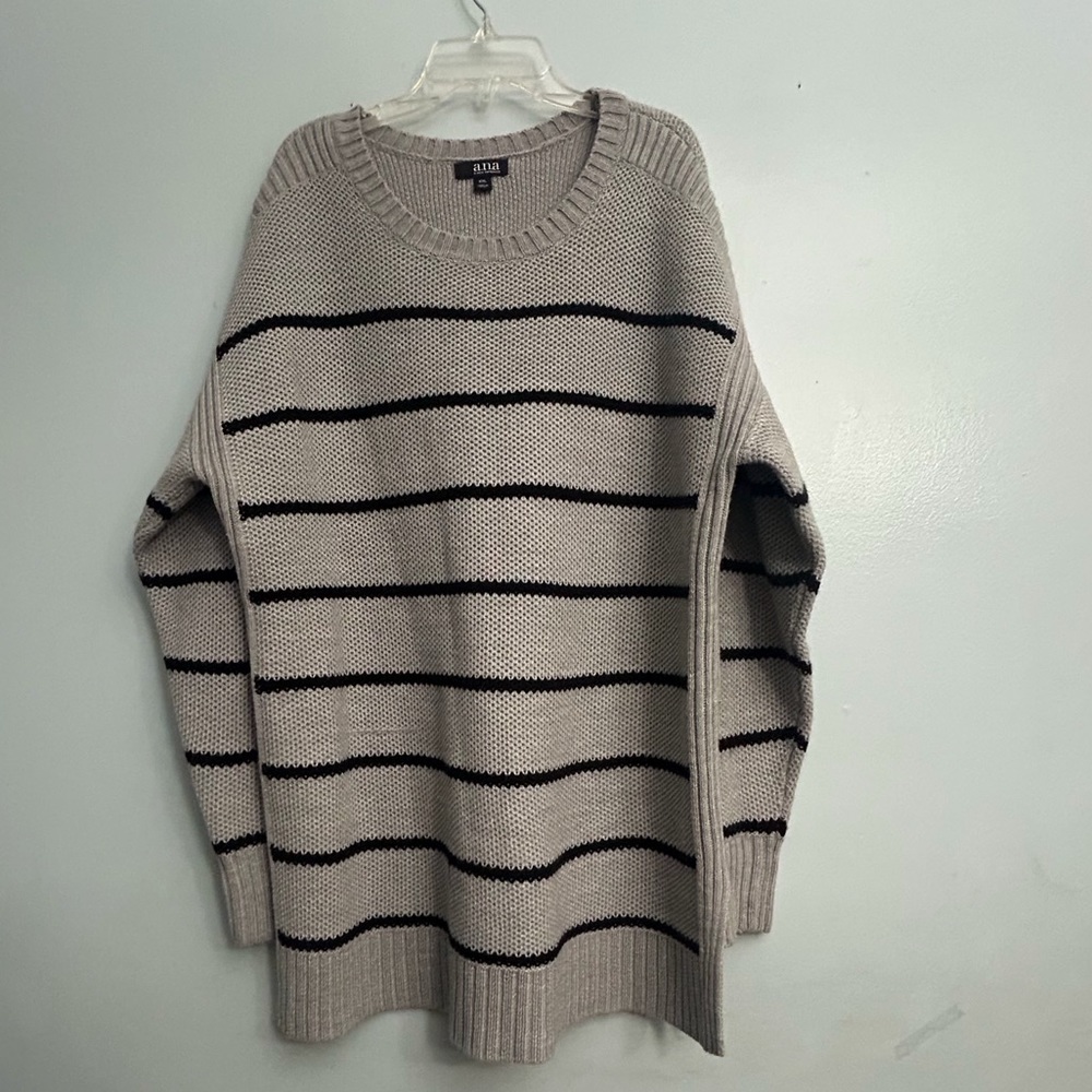 ANA SWEATER